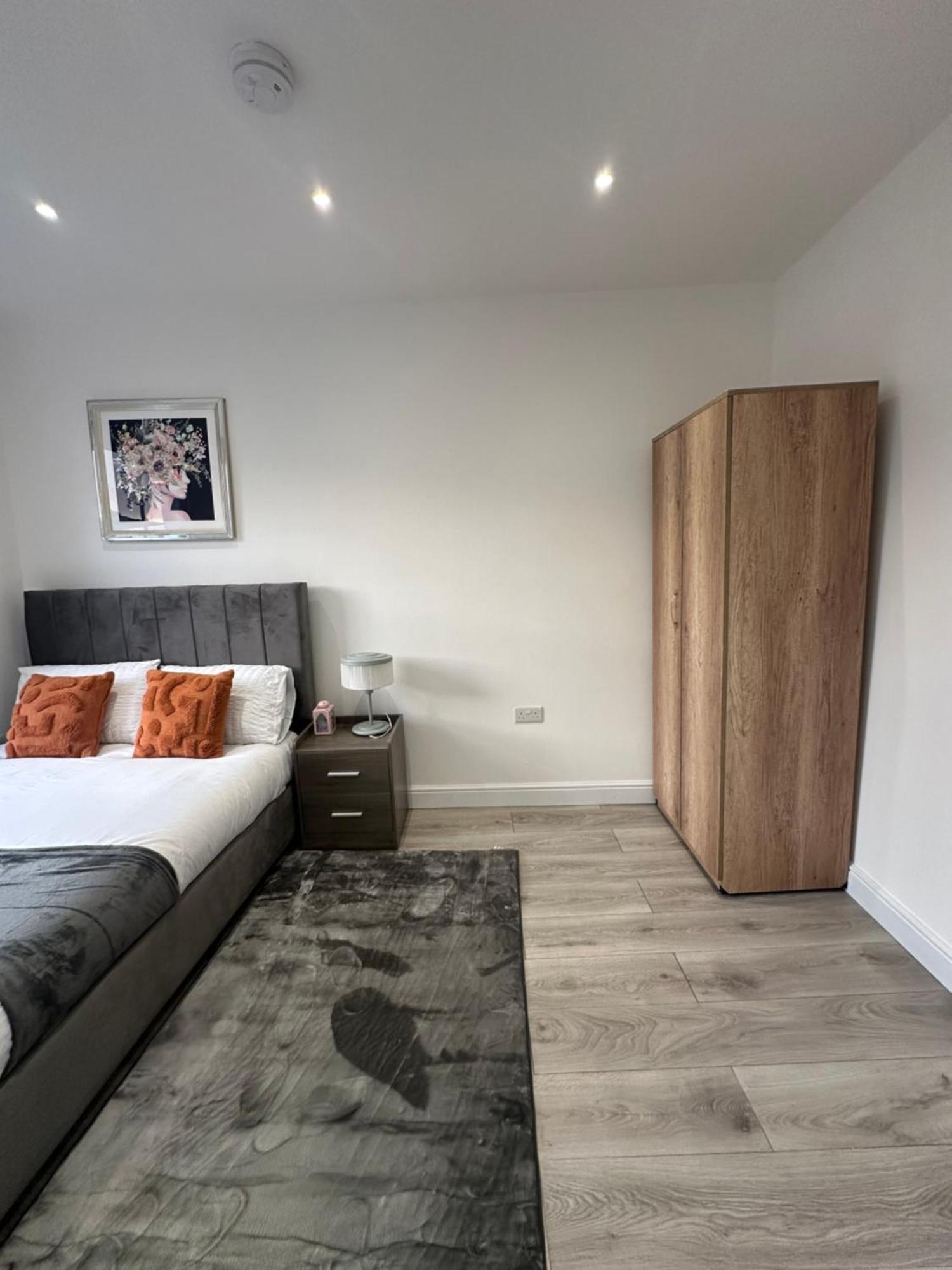 Stunning Newly Refurbished 1 Bed In Kings Cross, St Pancras!320 Apartment London Bagian luar foto