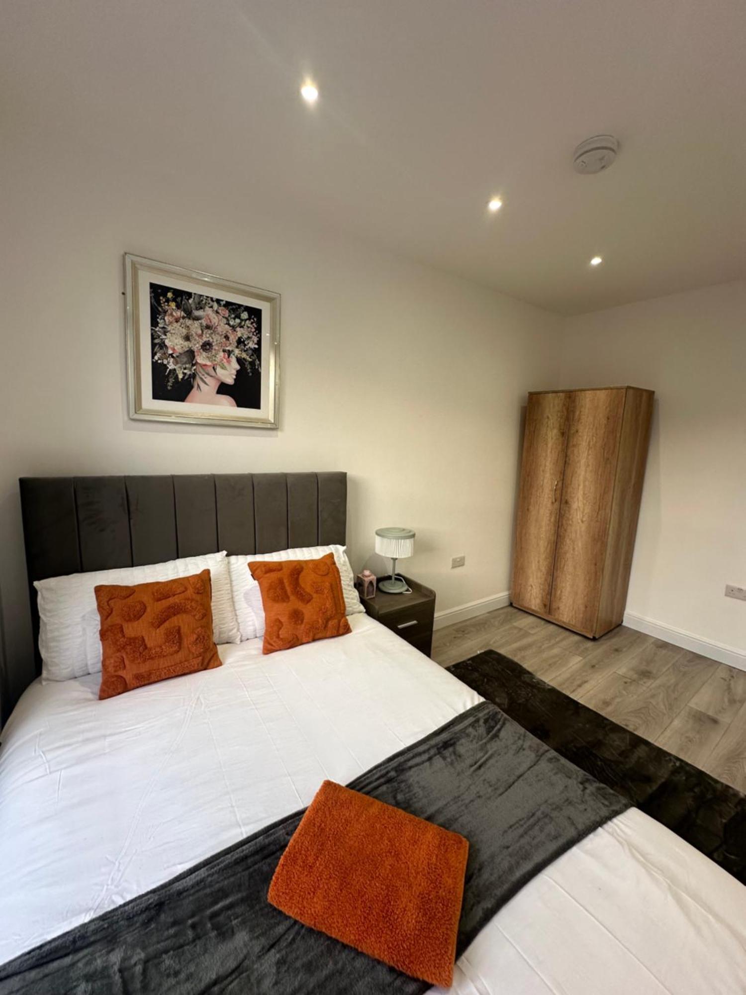 Stunning Newly Refurbished 1 Bed In Kings Cross, St Pancras!320 Apartment London Bagian luar foto